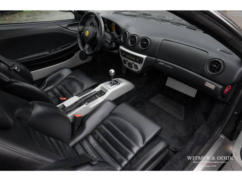 Bild 26/34 von Ferrari 360 Modena (2000)