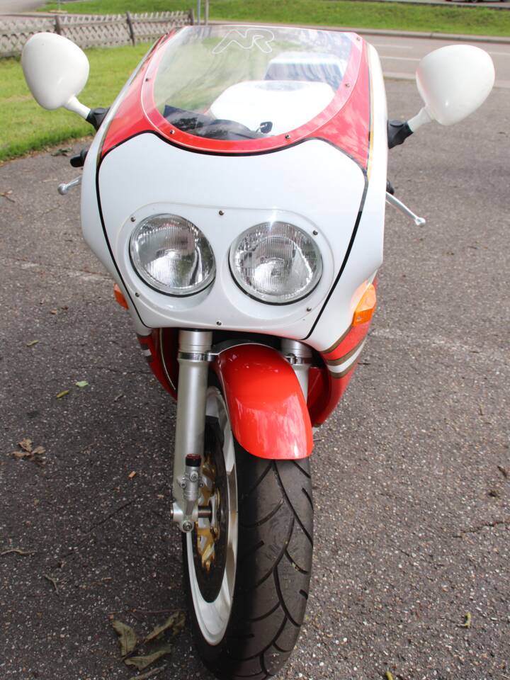 Immagine 4/8 di Bimota YB6 (1989)