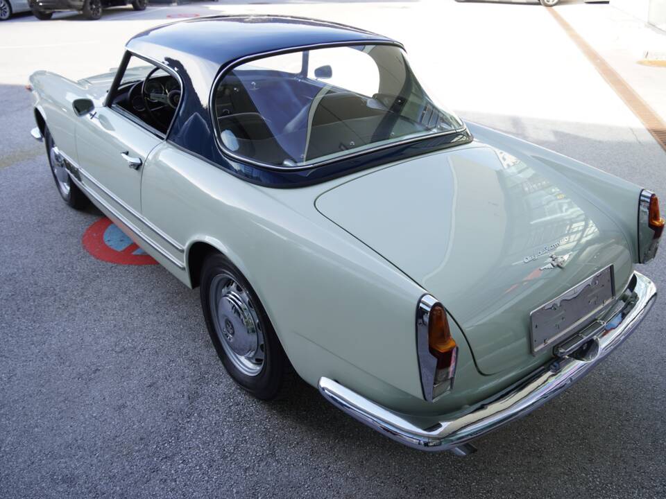 Immagine 18/41 di Alfa Romeo 2000 Spider (1959)
