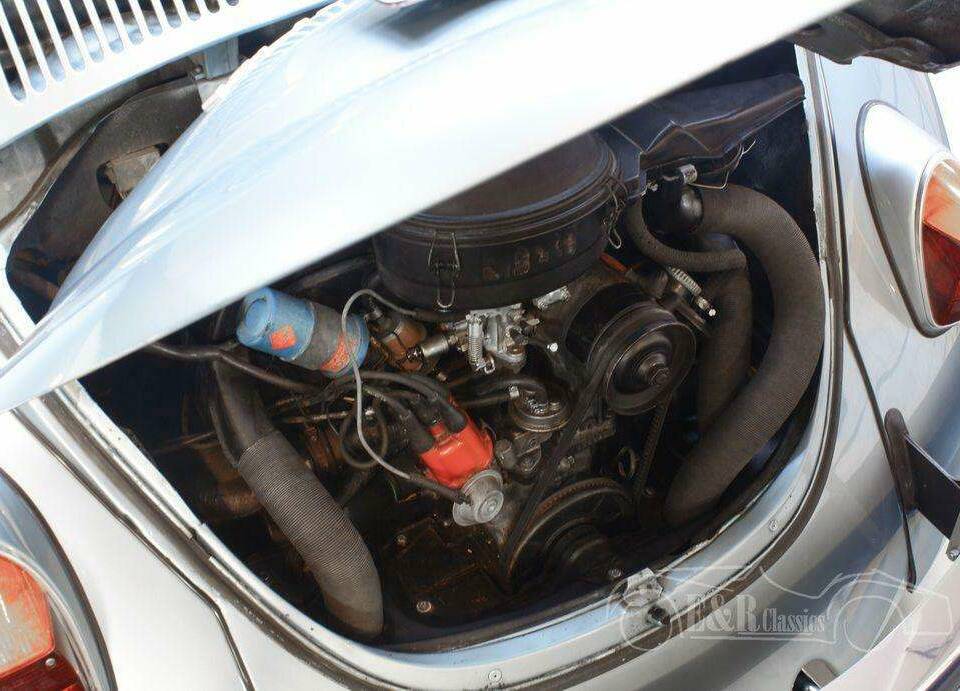 Bild 17/19 von Volkswagen Beetle 1302 S &quot;Weltmeister&quot; (1972)