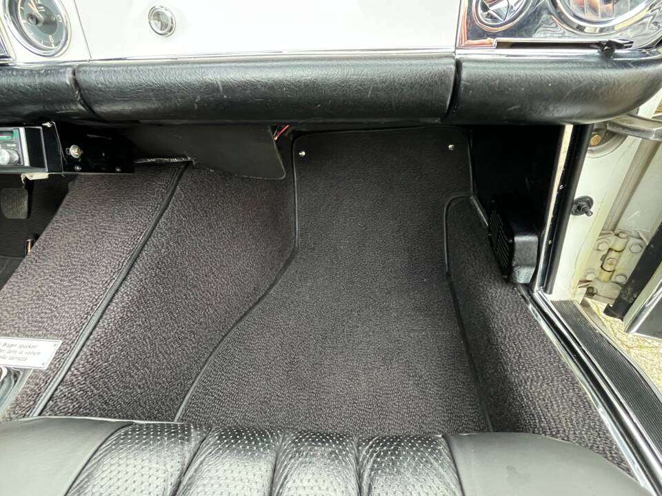 Image 46/100 of Mercedes-Benz 280 SL (1970)