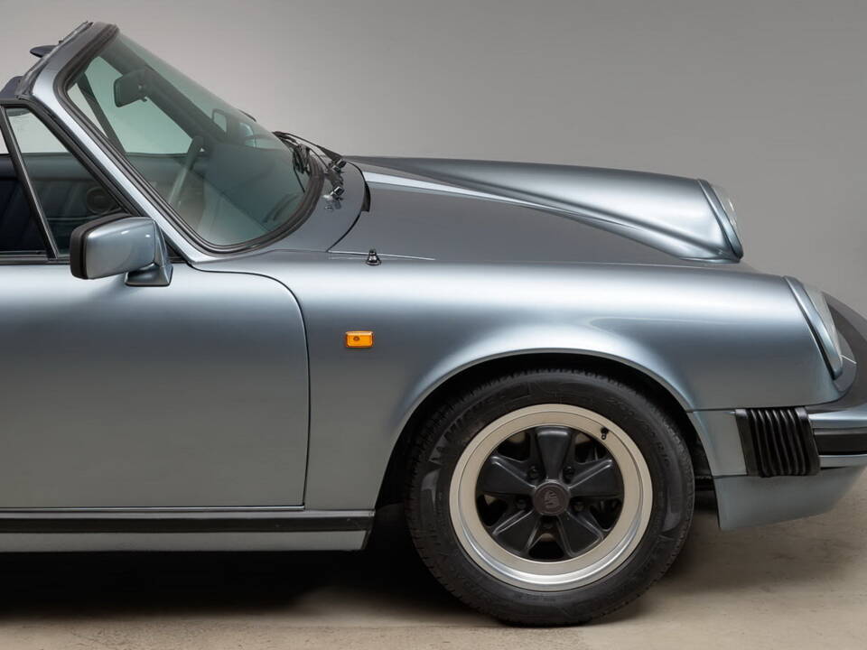 Image 15/41 of Porsche 911 SC 3.0 (1982)