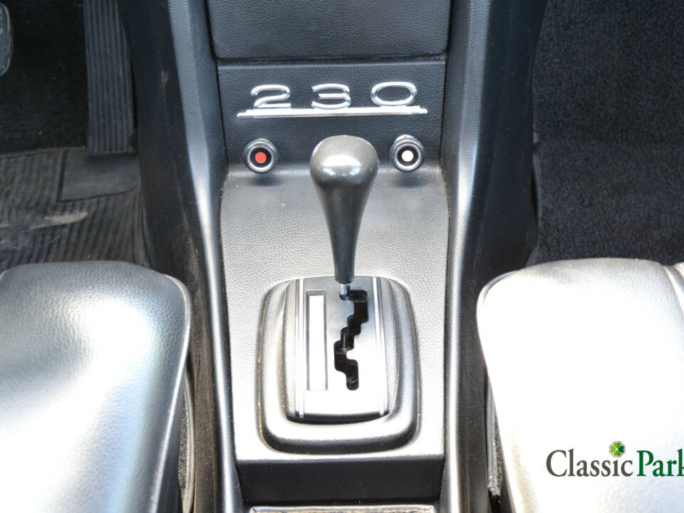 Bild 13/50 von Mercedes-Benz 230&#x2F;6 (1973)