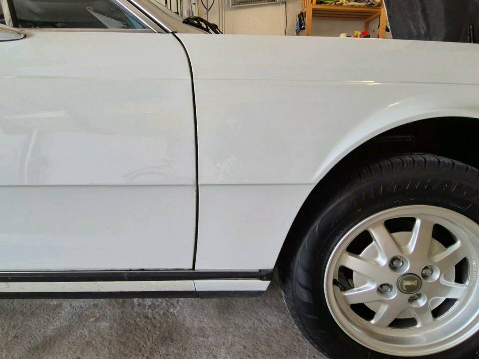 Image 39/66 de Lancia Beta Spider 2000 (1978)