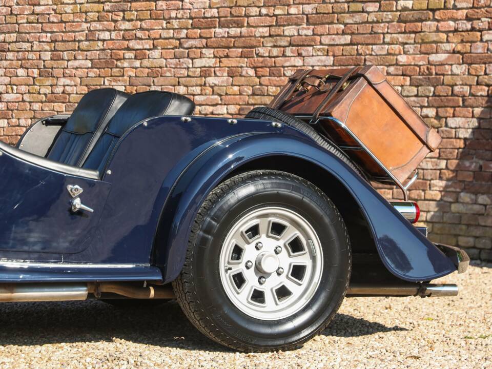 Image 18/50 of Morgan Plus 8 (1982)