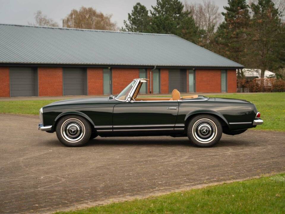 Bild 5/25 von Mercedes-Benz 230 SL (1964)