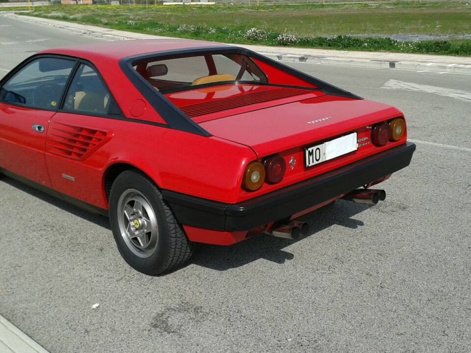 Image 13/73 de Ferrari Mondial Quattrovalvole (1984)