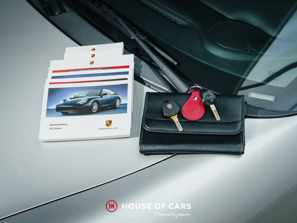 Imagen 23/23 de Porsche 911 Carrera (2002)