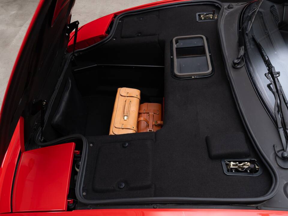 Image 21/37 of Ferrari F 355 F1 GTS (1997)