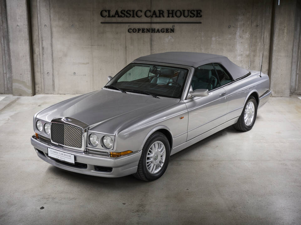 Image 67/77 of Bentley Azure (2001)