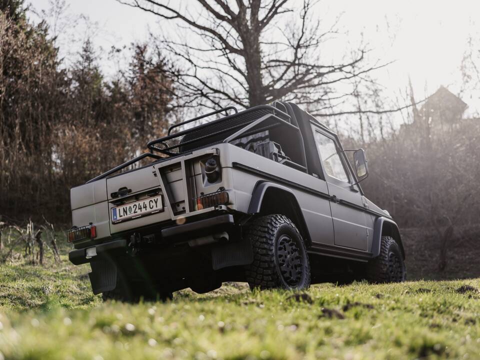 Image 35/79 of Steyr-Puch 230 GE (SWB) (1994)