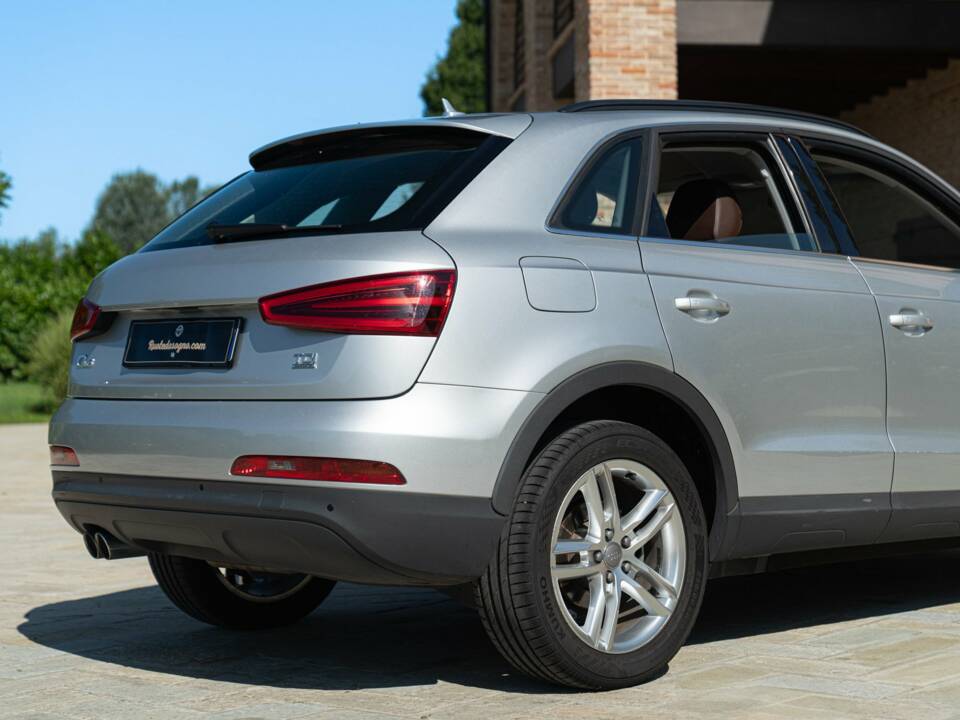 Bild 19/50 von Audi Q3 2.0 TDI quattro (2012)
