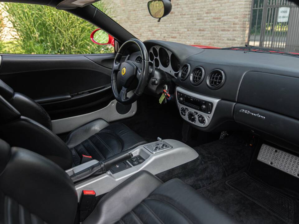 Bild 29/50 von Ferrari F 360 Modena (1999)