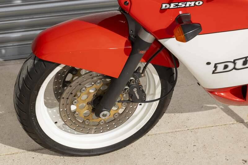 Afbeelding 32/39 van Ducati 900 Supersport (1989)