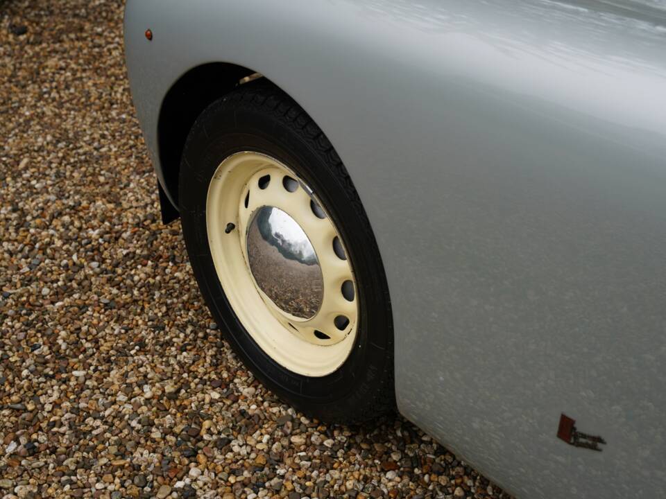 Immagine 48/50 di FIAT 1100 S (1947)