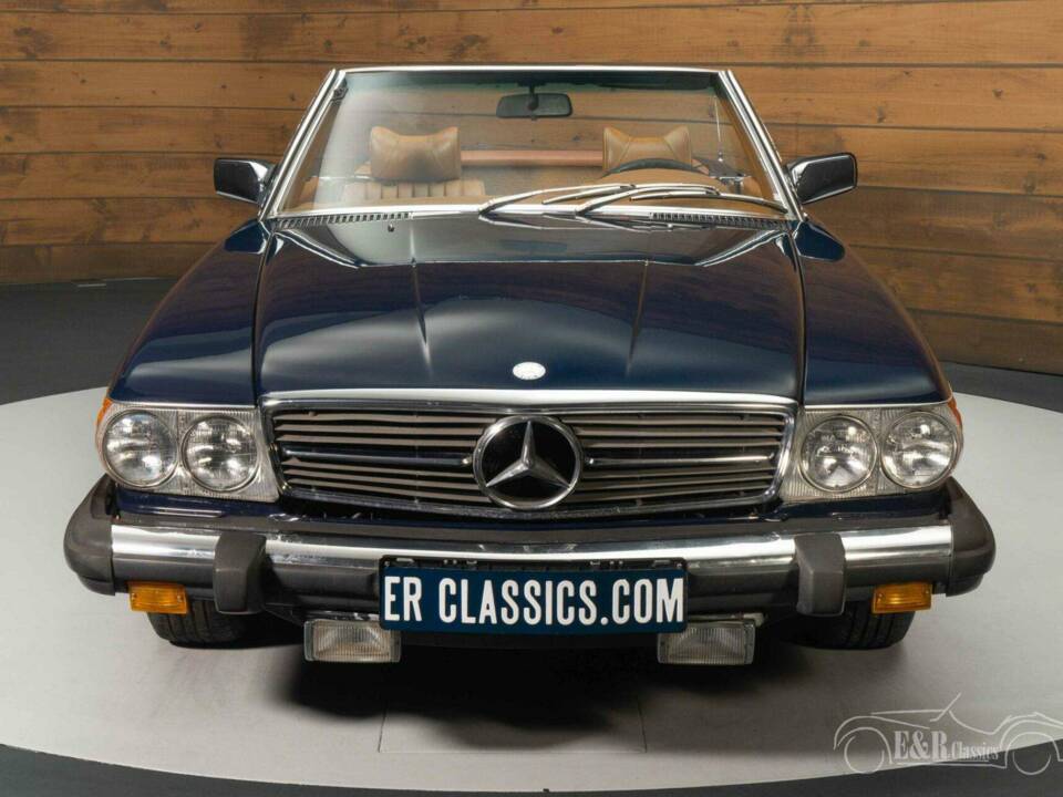 Image 4/19 de Mercedes-Benz 450 SL (1976)