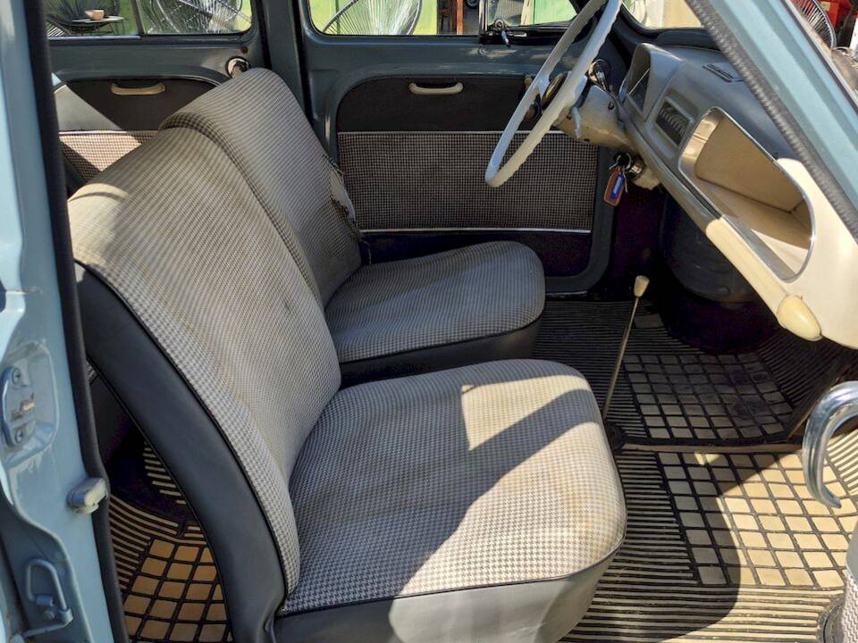 Image 43/64 of Alfa Romeo Dauphine R 1090 (1961)