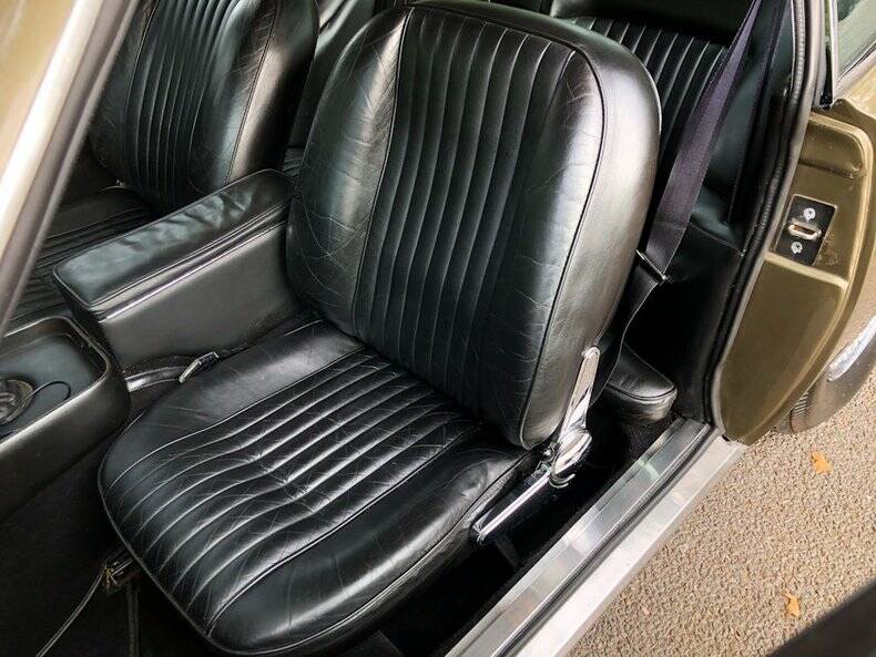Bild 15/42 von Aston Martin Vantage (1973)