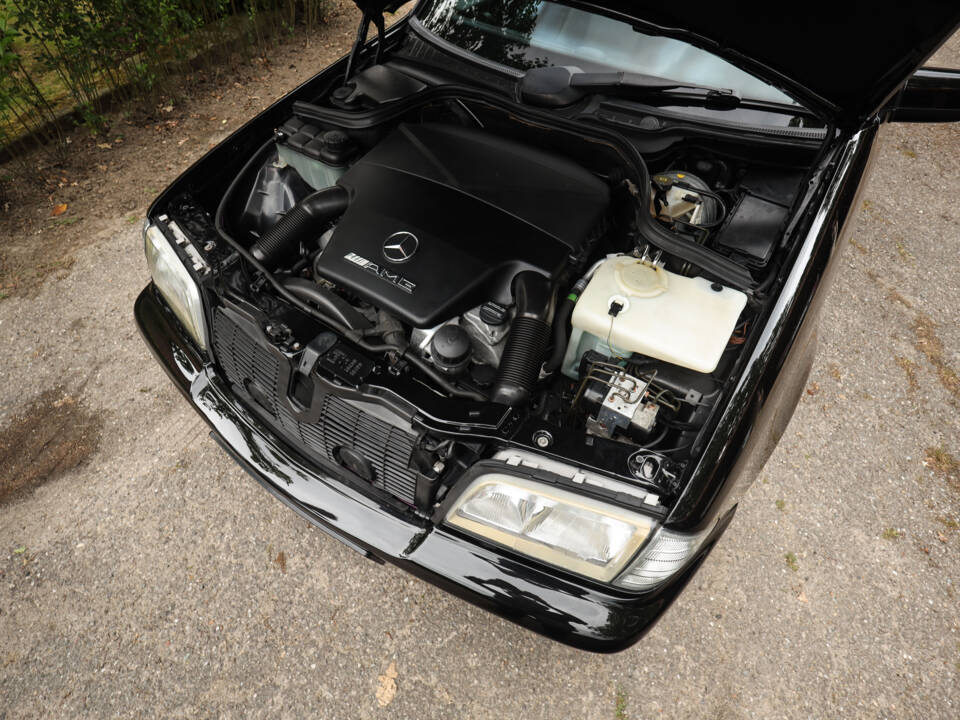 Bild 28/89 von Mercedes-Benz C 43 AMG T (1998)