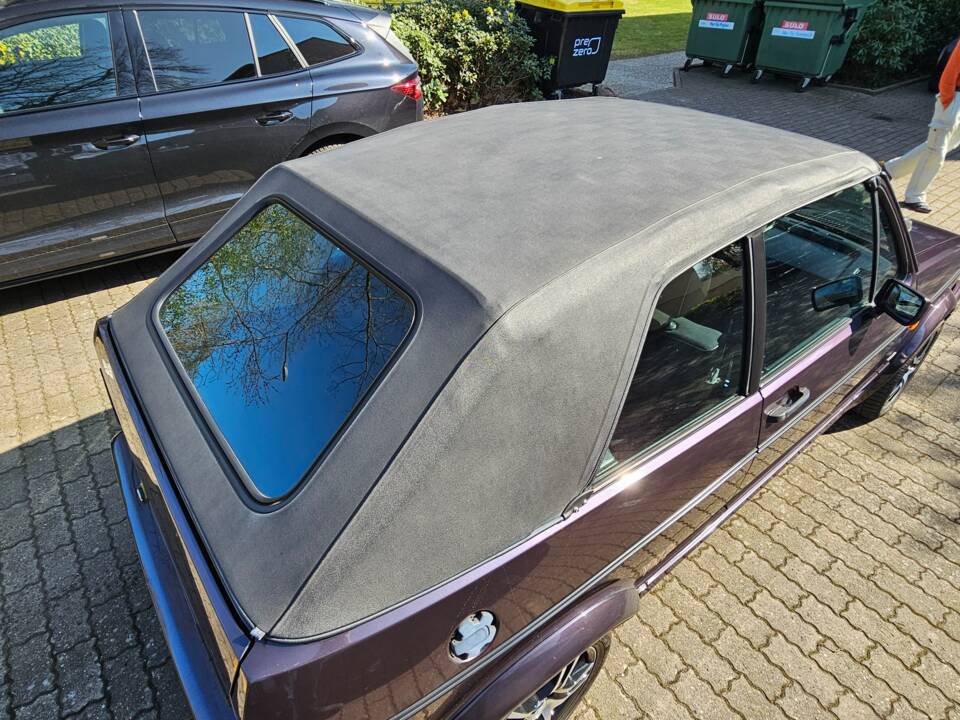 Image 6/14 of Volkswagen Golf Mk I Convertible 1.8 (1992)