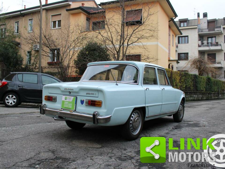 Image 5/10 of Alfa Romeo Giulia 1300 TI (1967)