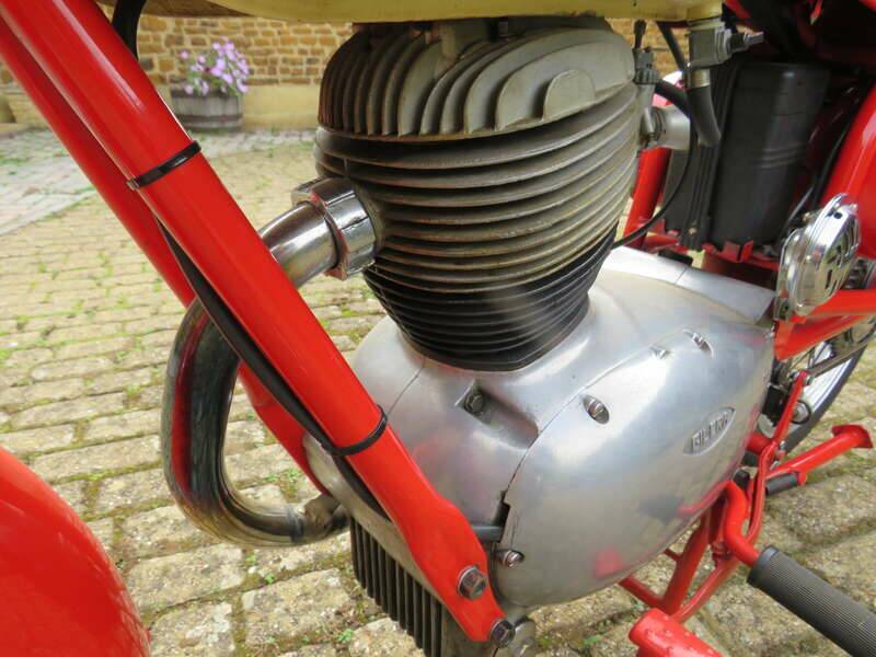 Immagine 19/41 di Gilera 150 Sport (1959)