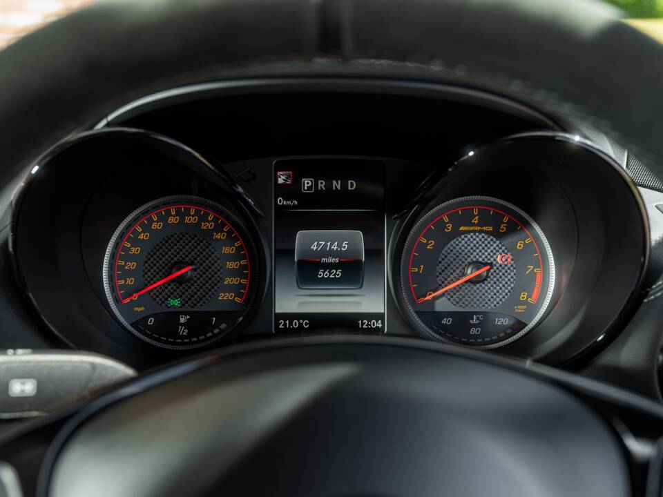 Image 49/67 of Mercedes-AMG GT-R (2018)