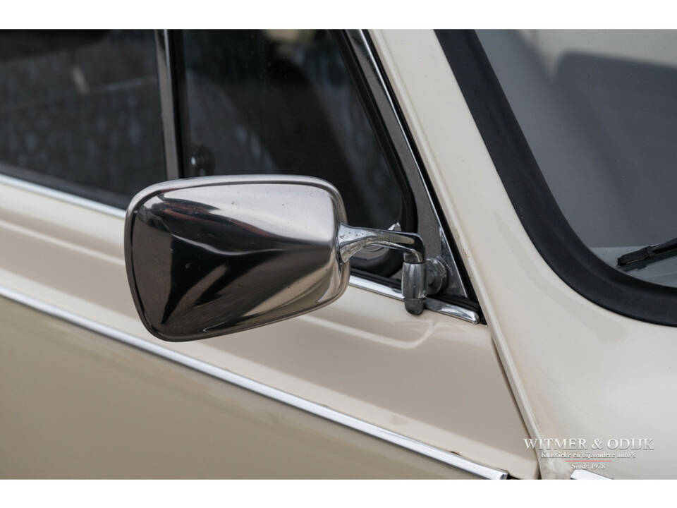 Bild 26/27 von Volkswagen Käfer 1303 LS (1974)