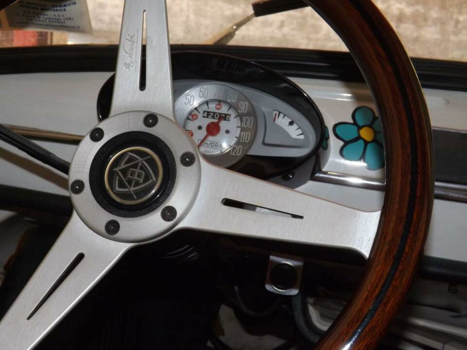 Immagine 15/50 di Autobianchi Bianchina Panoramica (1967)