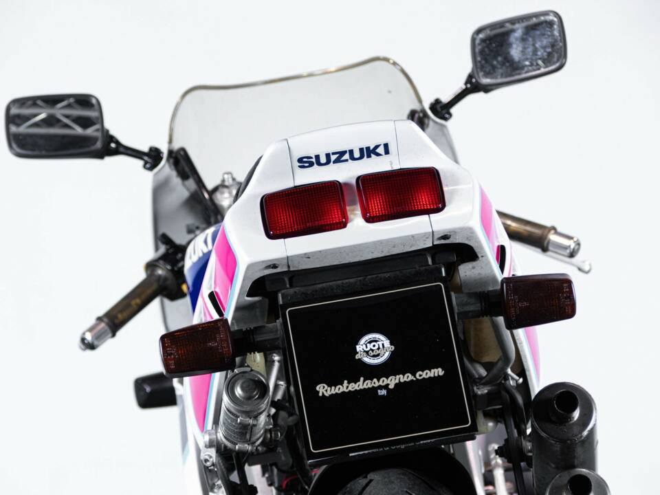 Immagine 33/50 di Suzuki RGV 250 Gamma (1992)