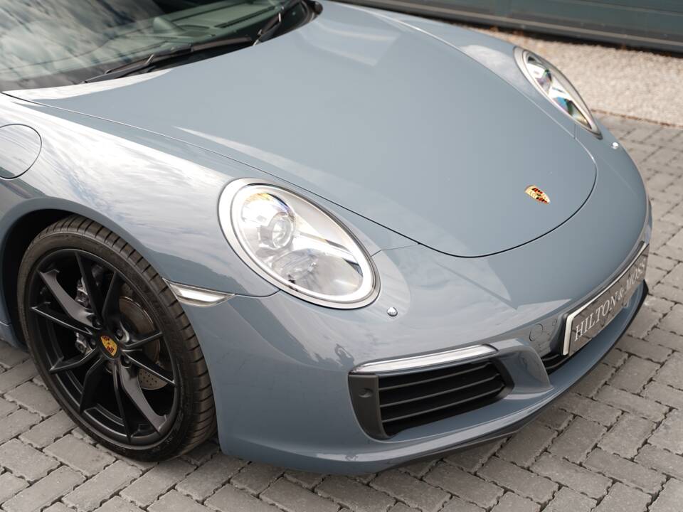 Image 27/50 of Porsche 911 Carrera (2016)