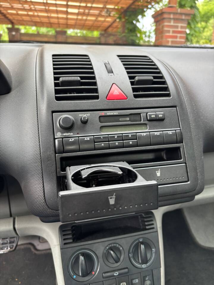 Bild 18/21 von Volkswagen Lupo 1.2 TDI 3L (2002)