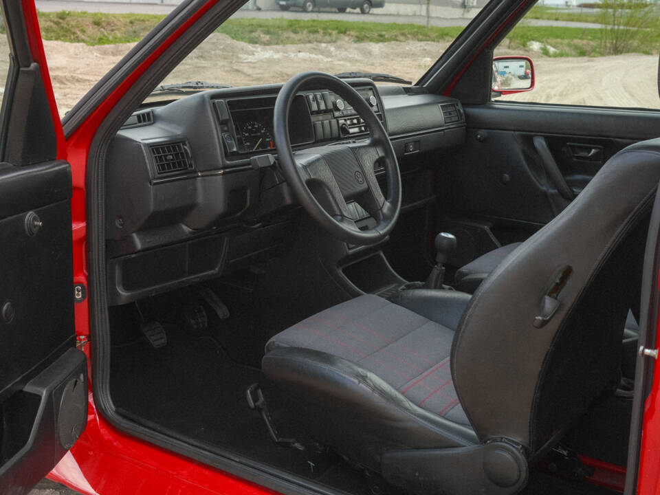 Image 6/76 of Volkswagen Golf Mk II Rallye 1.8 (1989)