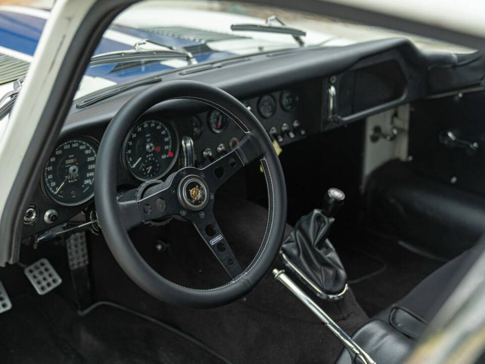 Imagen 40/50 de Jaguar E-Type 3.8 (1964)