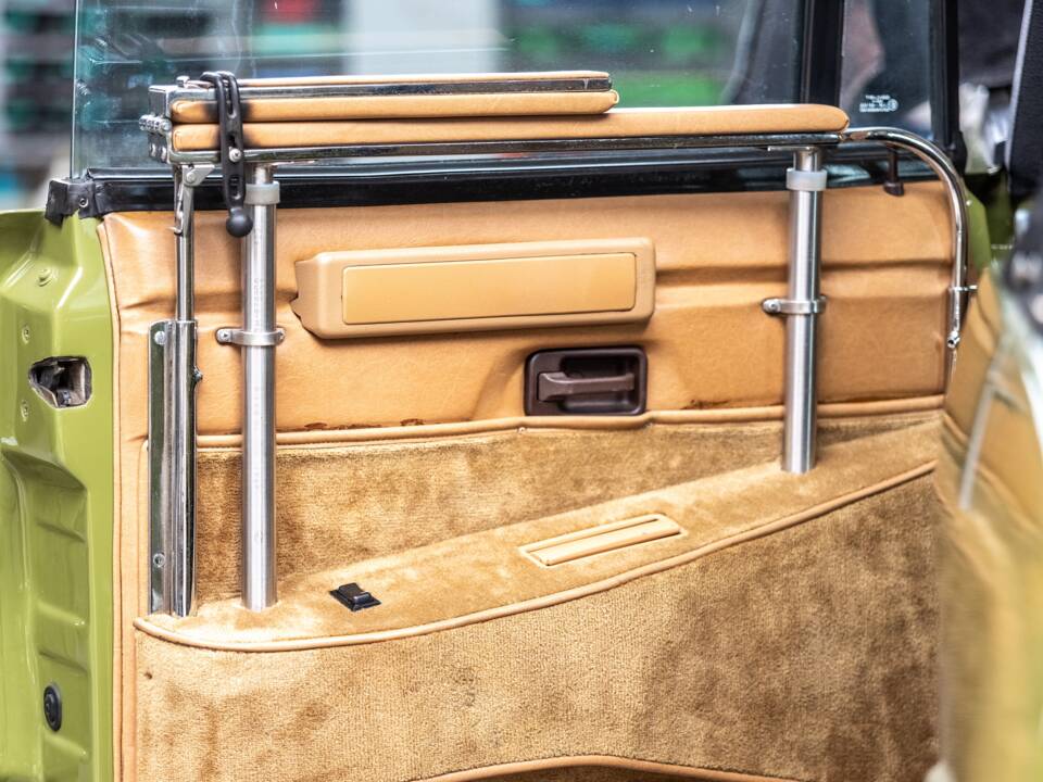 Bild 28/66 von Land Rover Range Rover Classic Rometsch (1985)