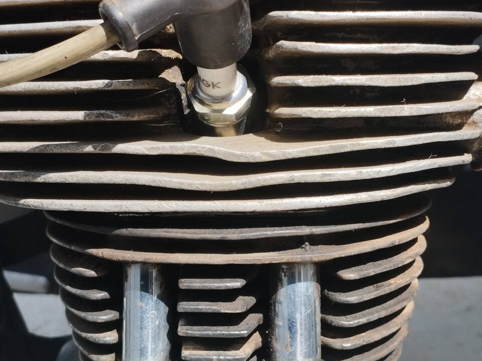 Immagine 6/11 di BMW R 25 (1954)