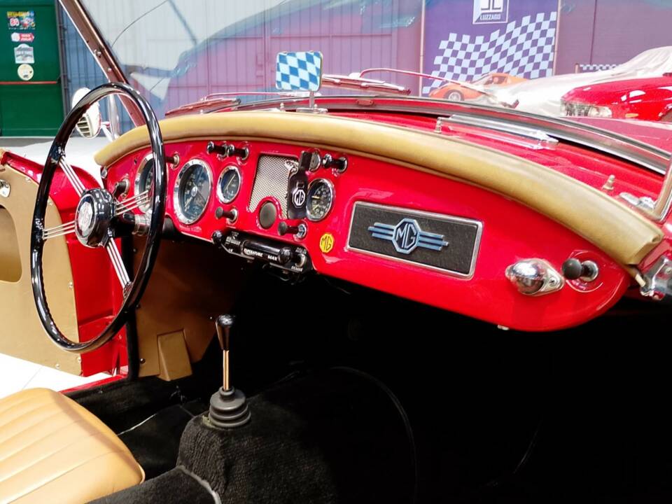 Imagen 28/57 de MG MGA 1600 (1960)