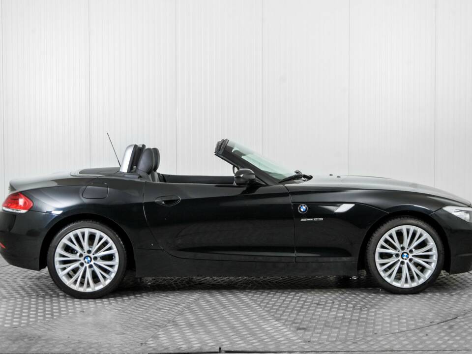 Image 10/50 of BMW Z4 sDrive23i (2011)