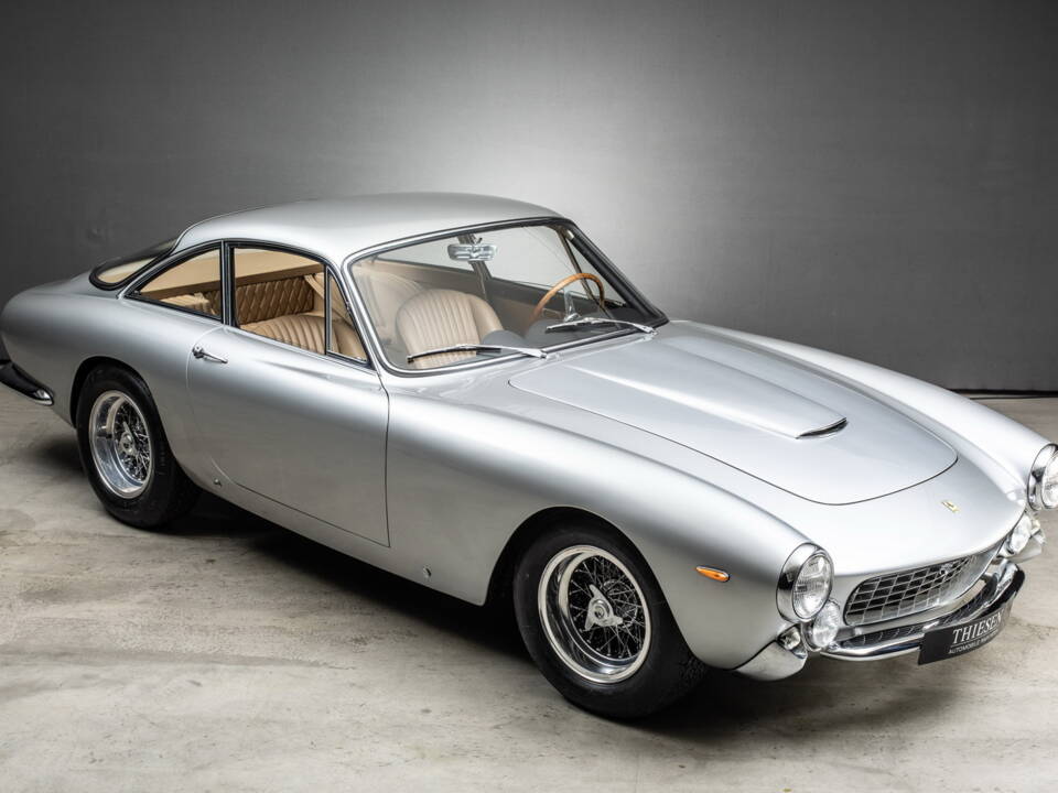 Imagen 4/22 de Ferrari 250 GT Berlinetta Lusso (1963)