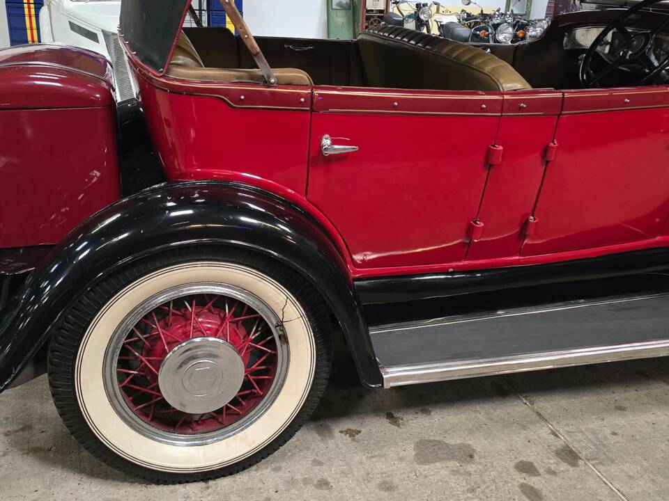 Image 32/100 of Pierce-Arrow Modell 43 (1931)