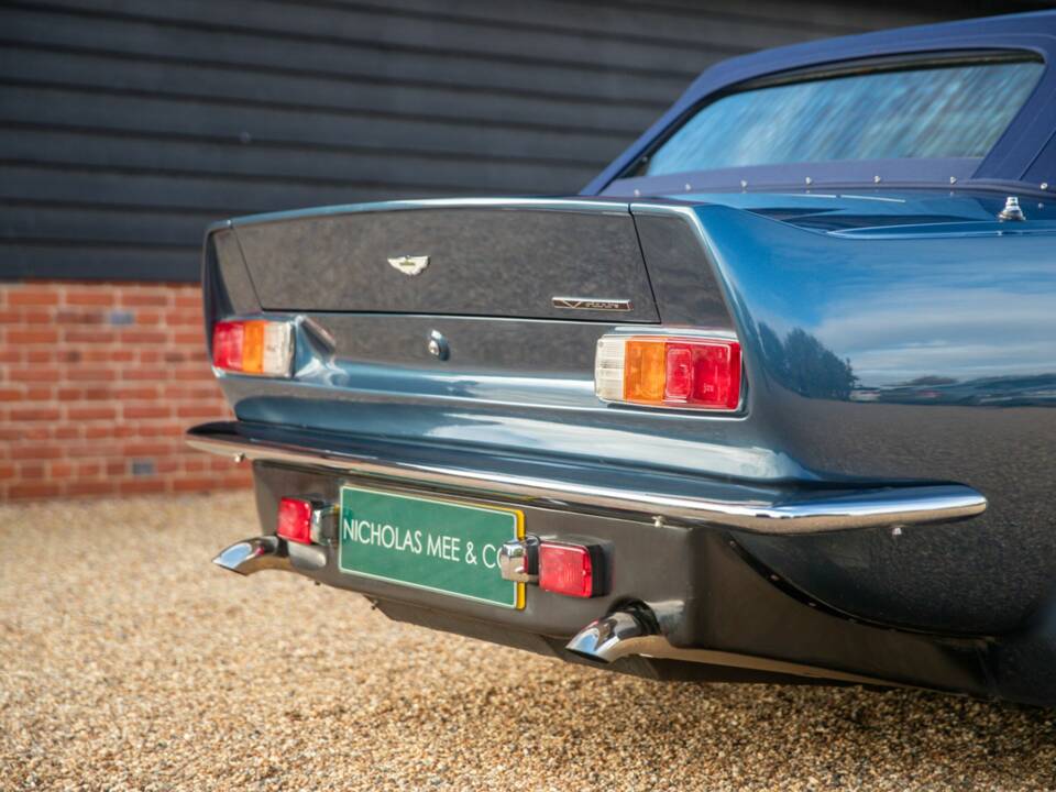 Image 13/50 de Aston Martin V8 Vantage Volante X-Pack (1988)