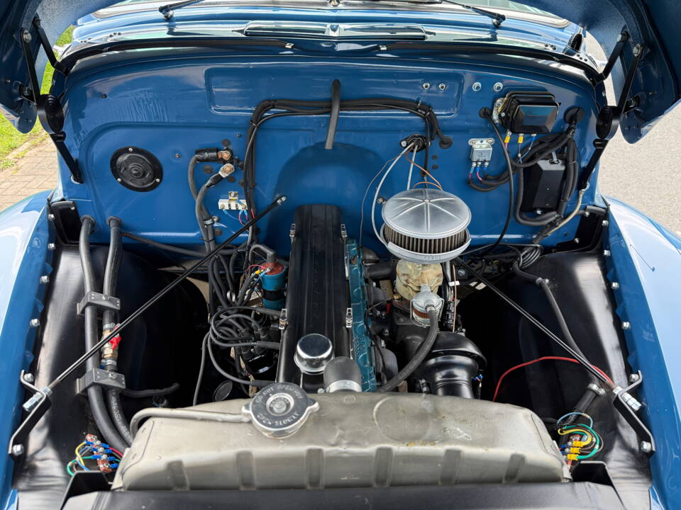 Bild 18/22 von Chevrolet 3100 ½-ton (1949)