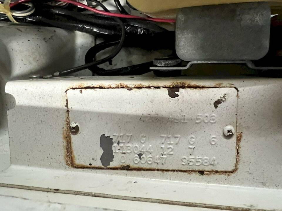 Immagine 36/36 di Mercedes-Benz 280 SL (1970)