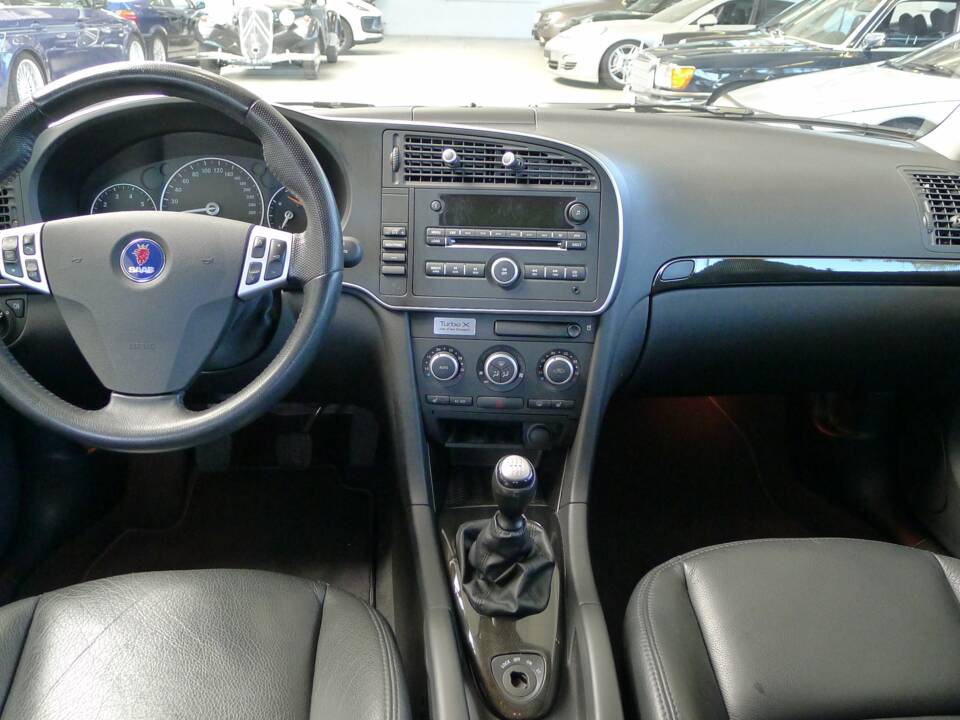 Image 40/43 of Saab 9-3 Turbo X (2008)