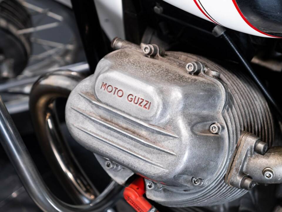 Immagine 30/30 di Moto Guzzi V 7 (1967)