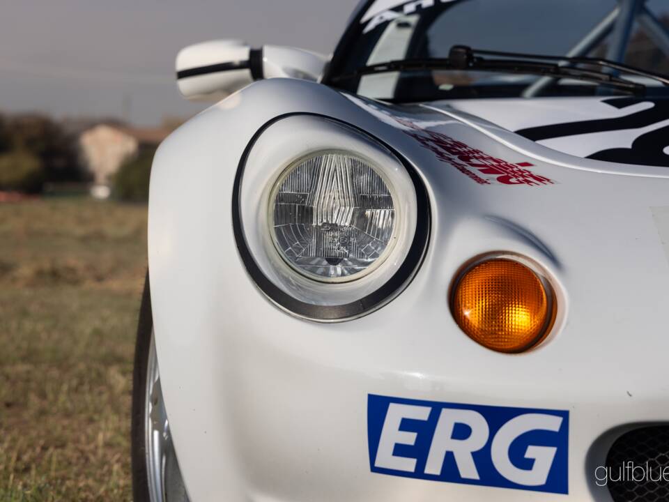 Image 21/50 of Lotus Elise 111 (1998)