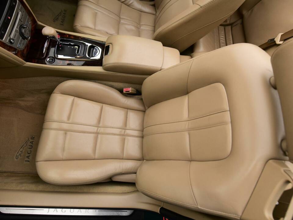 Afbeelding 36/50 van Jaguar XK 4.2 (2008)