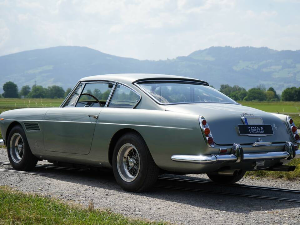 Afbeelding 38/72 van Ferrari 250 GTE (1962)