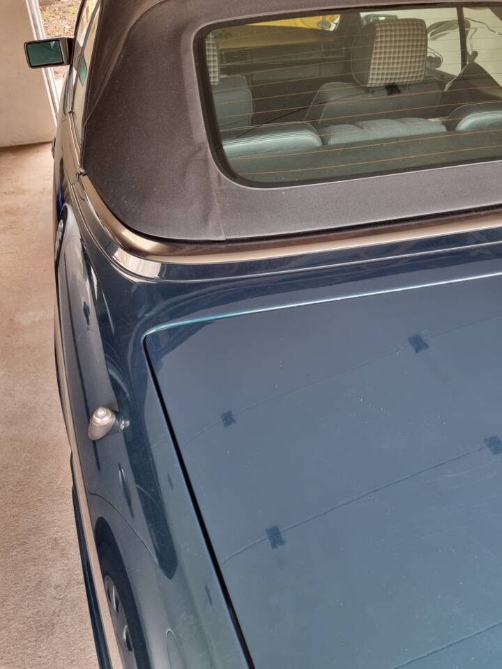 Image 20/29 of Mercedes-Benz E 200 (1995)