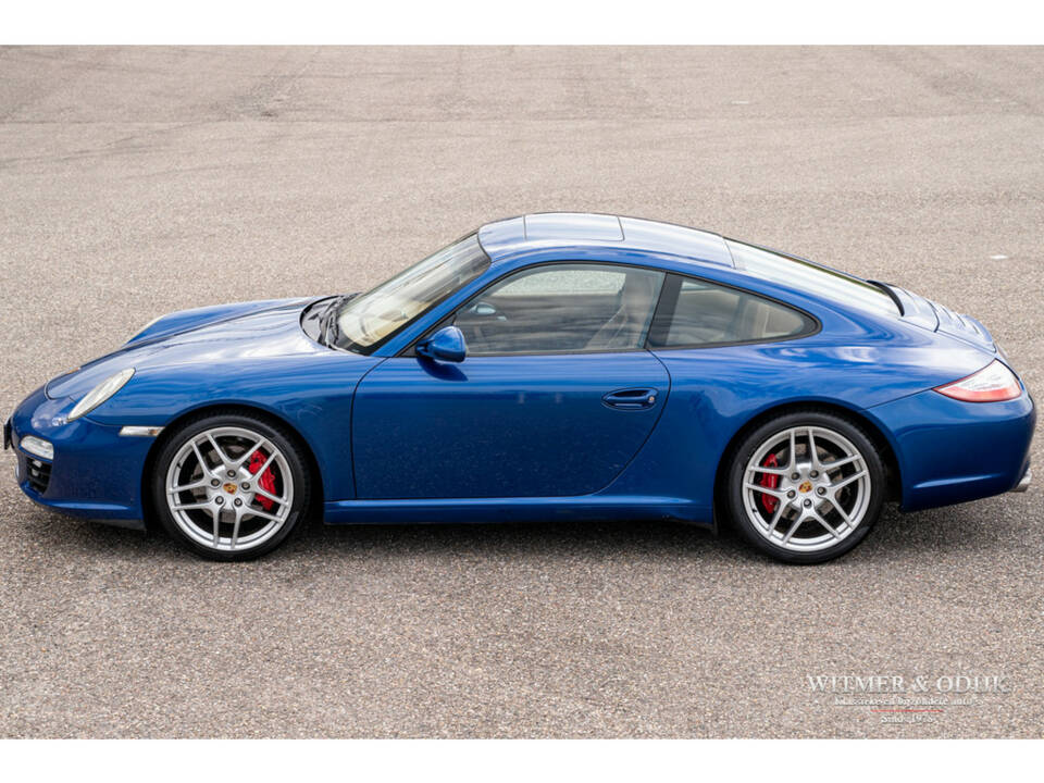 Image 5/28 de Porsche 911 Carrera S (2010)